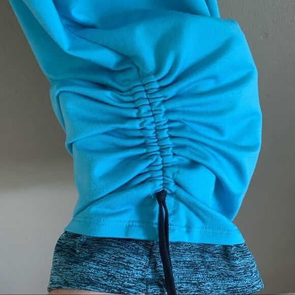 Women's Kiwi Kate racer back athletic tank - Picture 4 of 6